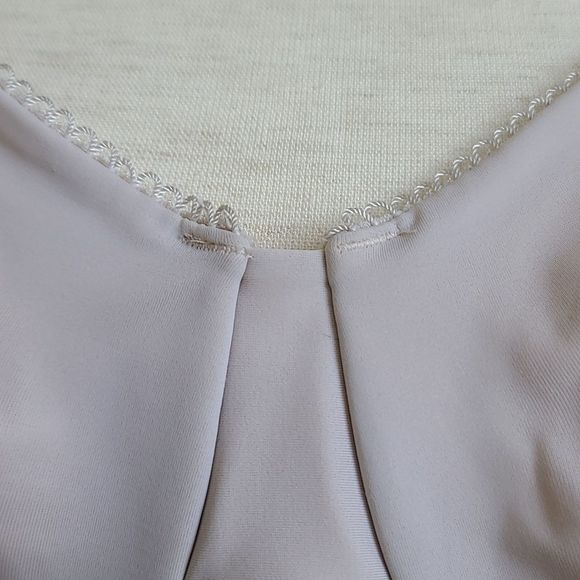 OLGA 40C PLUS SIZE BRA - Picture 3 of 10